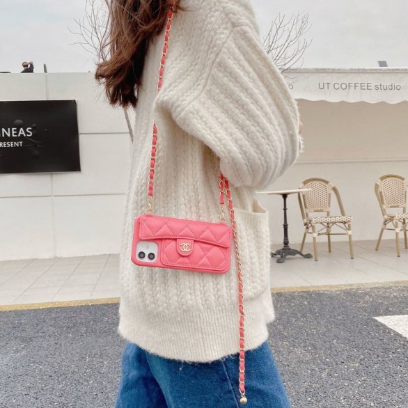 大人気 CHANEL / シャネル ケース iPhone 17/17 Pro/17 Pro Max/16/16 Pro/16 Pro Max/15/15 Pro/15 Pro Max/14/14 Pro/14 Pro Max/13/12/11/XS/8/7 plus ケース ファッション