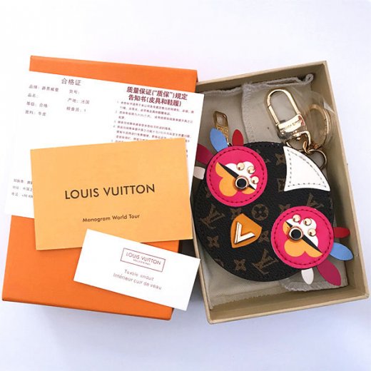 LOUIS VUITTON(ルイヴィトン) Lルイヴィトン キーホルダー モノグラム 鳥 ポルト クレ・アニマルフェイス M68216 LOUIS VUITTON ヴィトン バッグチャーム LOUIS VUITTON(ルイヴィトン) Lルイヴィトン キーホルダー モノグラム 鳥 ポルト クレ・アニマルフェイス M68216 LOUIS VUITTON ヴィトン バッグチャーム