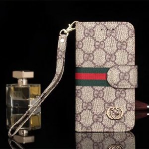 【グッチ】贅沢 ブランド GUCCI iPhone 17/17 Pro/17 Pro Max/16/16 Pro/16 Pro Max/15/15 Pro/15 Pro Max/14/14 Pro/14 Pro Max/13/12/11/XS/8/7/6 ケース 芸能人愛用[#029]